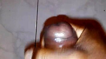 Massive Cumshot in Fleshlight