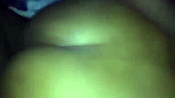 big booty girl with huge facial