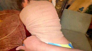 Stepmother has public bathroom sex with stepsons in car