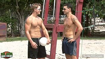 I watch these sporty gays sucking big cocks and fucking hard with tattoos