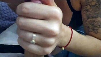 Blonde in jeans blows friend after date 😘 cumshot close-up