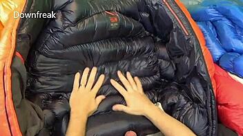 Masturbating with cum on silk in pool 😍