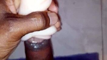 Massive Cumshot in Fleshlight