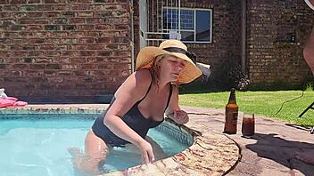 Blonde hotel girl sucks old fat guy's cock