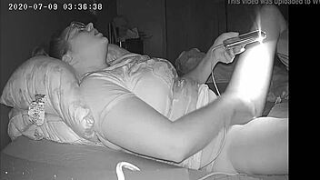 busty bitch films secret video for girlfriend on hidden cam