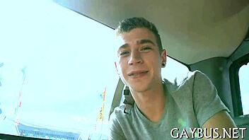 Detailed Gay Oral Service Scenes In Porn Video