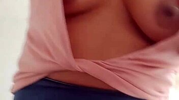 i masturbate my hairy pussy so good