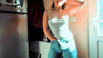 come have fun outside with me in cosplay