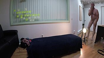 Gigi Breeze in sexy casting interview, left 4! 😘