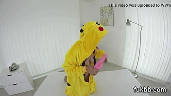 flirty teen 18+ masturbates and gets licked in pov