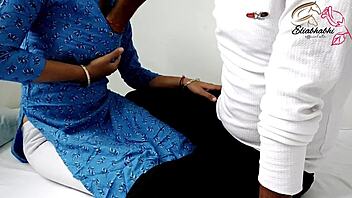 Hey, check out this homemade indian couple sucking and fucking close up!