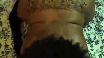 Hazelnutxxx Shakes That Ebony Ass Like Crazy!