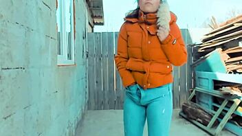 come have fun outside with me in cosplay