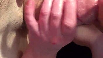 Queenlaroyale sucks her lover's monster cock