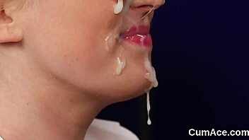 Beautiful centerfold gets facial after spunkswap in a rather unusual way