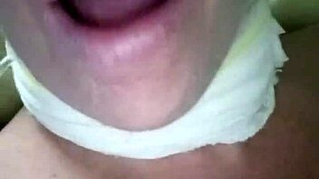 Juliafontanelli, you're masturbating in the hospital!