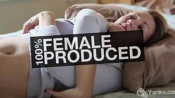 i got verronica masturbatin so sexy and close up