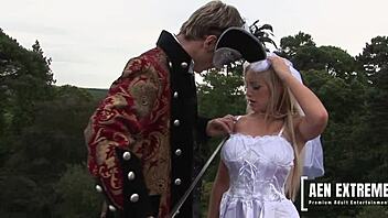 Savannah gold meets a costumed stranger.