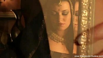 A erotic dance in the night of India to feel the pleasure.