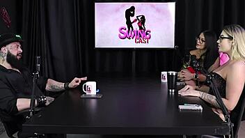 Does The Woman Always Get More Hates In Service Experiences?