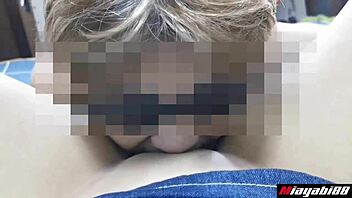 Thai Couple Licks Shaved Pussy Before Intense Creampie Finish