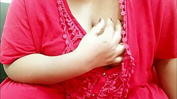 Intensely horny Desi bhabi shows off her sexy boobs and tits.