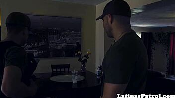 Cute Latina Dickrides Immigration Officer!