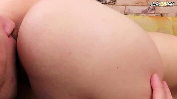 Cowok Jilat Memek Manajer HR Sampai Orgasme Demi Kerja, Jari Toket Alami Bokong Gede