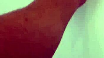 Fratellastro scopa sorellastra stretta di 18 anni in vacanza