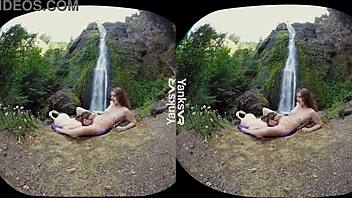 Yanks VR presents hottie lesbian Sierra masturbating outdoors in softcore bliss.