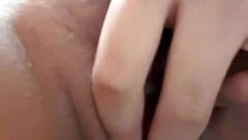 한국 귀염둥이, KFC 5 씬에서 장난기 부려