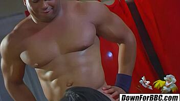 Jazmine Cashmere Loves Rough Bbc Sex