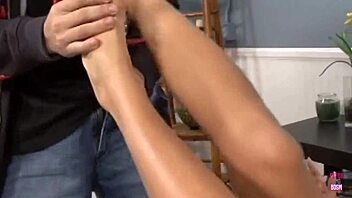 Smoking Hot Brunette Plays With Her Feet Before Getting Rammed In Doggy Style Blowjob And Cowgirl Sex!