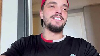 Boy from app, you tearing up this young guy or what?