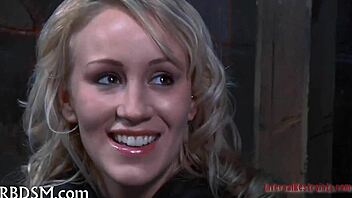 Sexy Slaves Tease and Please With Wild Oral Action