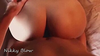 Hubby fucked me in the bath and got sloppy seconds after stranger