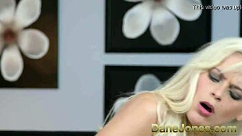 Blonde Dane Jones Deepthroats in Hot Fuck Session