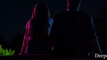 Wow, Lilly Bell gets pounded in her pick-up truck! 🚚