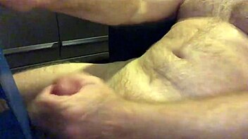 Ever tried fresh cum as lube for round two?