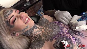 watching sascha toy with amber luke during her tattoo session!
