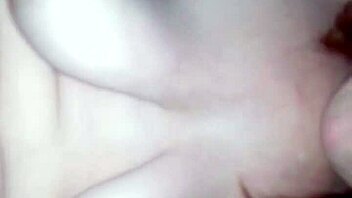 Mature woman sucking cock and getting fucked hard?