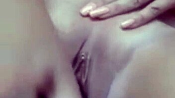 i'm pounding my pussy with a cucumber hard