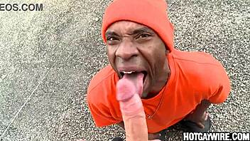 Ayo dong, jangan suruh gue nyedot itu