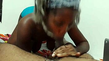 i wanna show my deepthroat skills on big cock