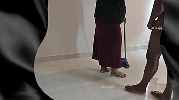 Tamil Maid Sreelatha Sucks Owner's Cock While Wife's Away