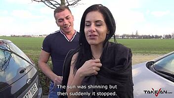 Ich bin besessen von diesen tschechischen Schlampen großen Titten, bedeckt mit Sperma nach Autosex.