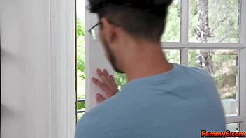 Diego Perez Learns Titty Fucking from Stepmom Kenzie Taylor's Big Boobs 😜