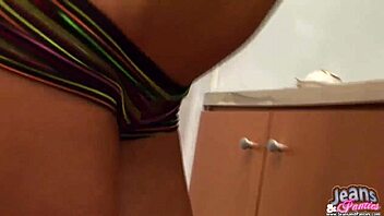 Peek Under Jeans Fetish