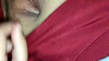 Do You Like My New Thong? Big Pussy Squirting In Public Flashing