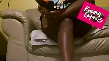 Want to See Ebony MILF Licking Honey Off Toes?